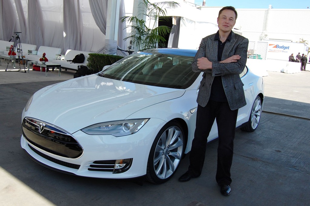 Колите на Tesla ще говорят