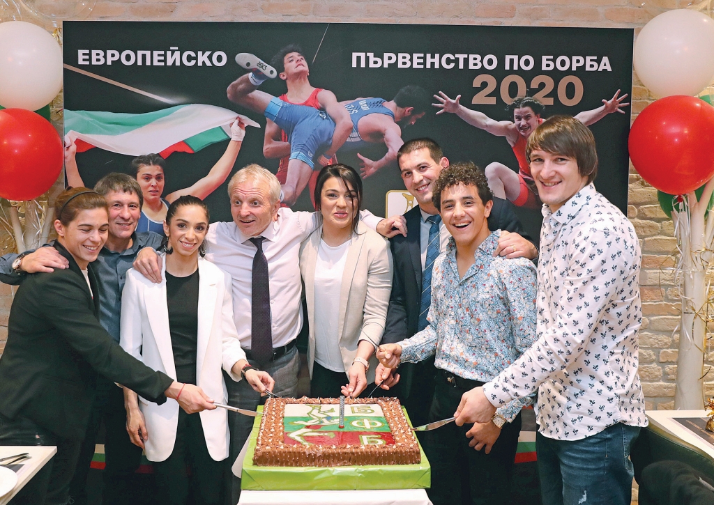 В борбата отпразнуваха  медалите от Евро 2020