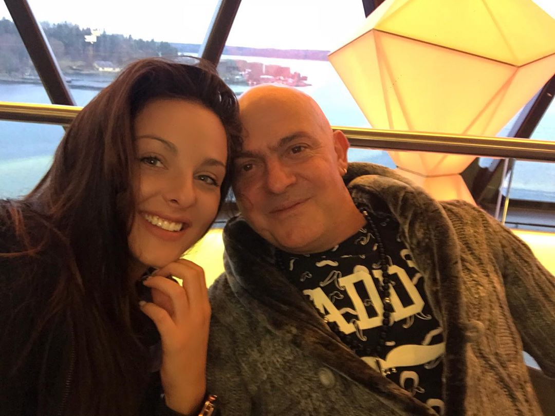 Симона Загорова: Баща ми много ме ревнува