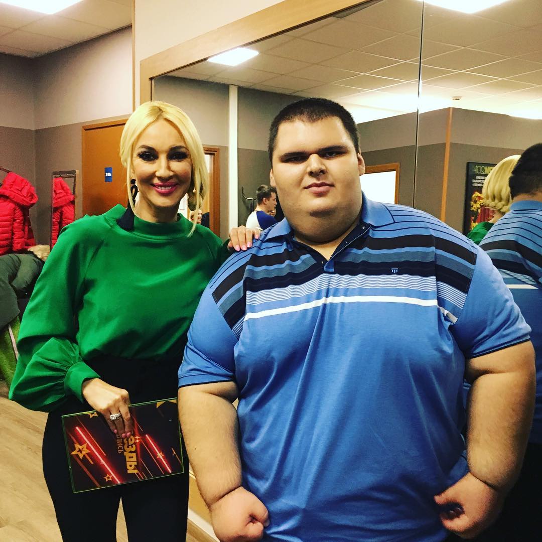 Най-тежкият младеж в света почина на 21