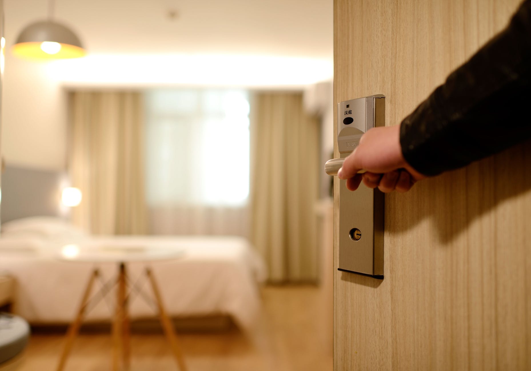 БХРА: Русия обвини Booking.com за злоупотреба с монопол