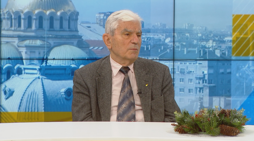 Акад. Богдан Петрунов: Засега нямаме основание да се съмняваме в ефективността на ваксината срещу COVID-19