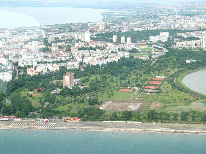 Селски къщи с казани за ракия станаха хит