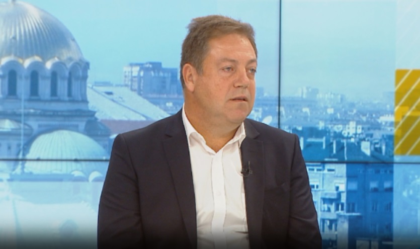 Д-р Маджаров, БЛС: Бързото масовото тестване на хора е наложително