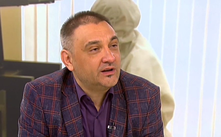 Доц. Андрей Чорбанов: БАН разработва инжекционна и инхалационна форма на ваксина срещу COVID-19