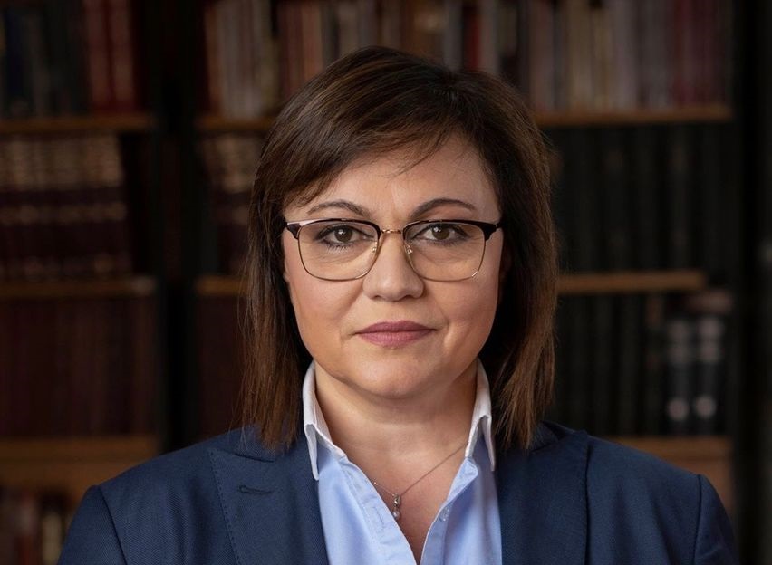 Корнелия Нинова е приета във ВМА с коронавирус