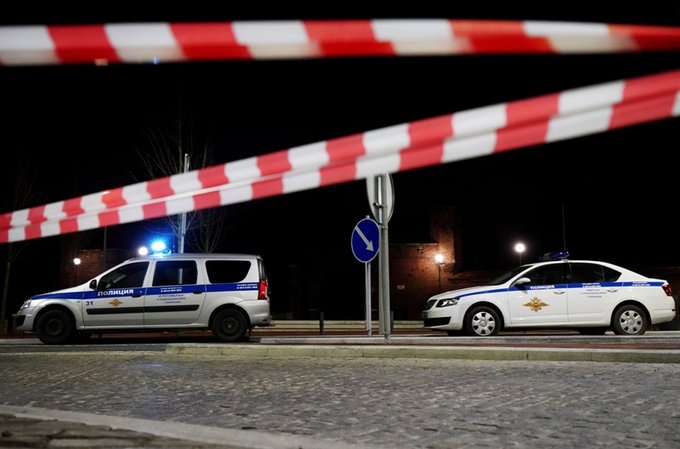 16-годишен нападна с нож полицай в Русия, разследват опит за тероризъм