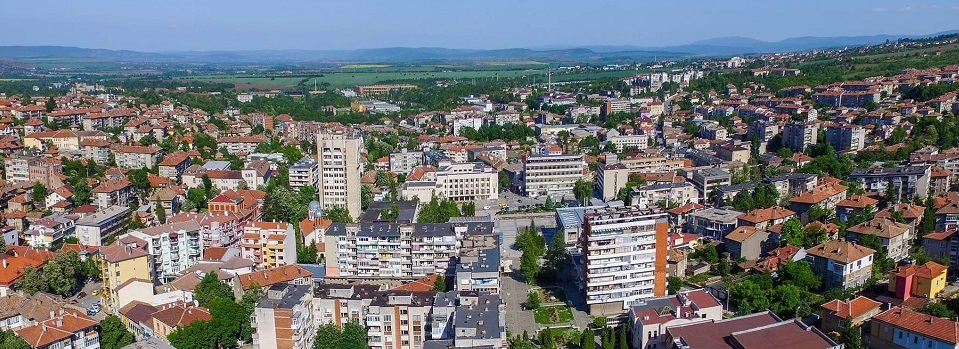 В Горнооряховската болница за 2 седмици са приети 23 пациенти с COVID-19, 8 са изписани, трима са починали