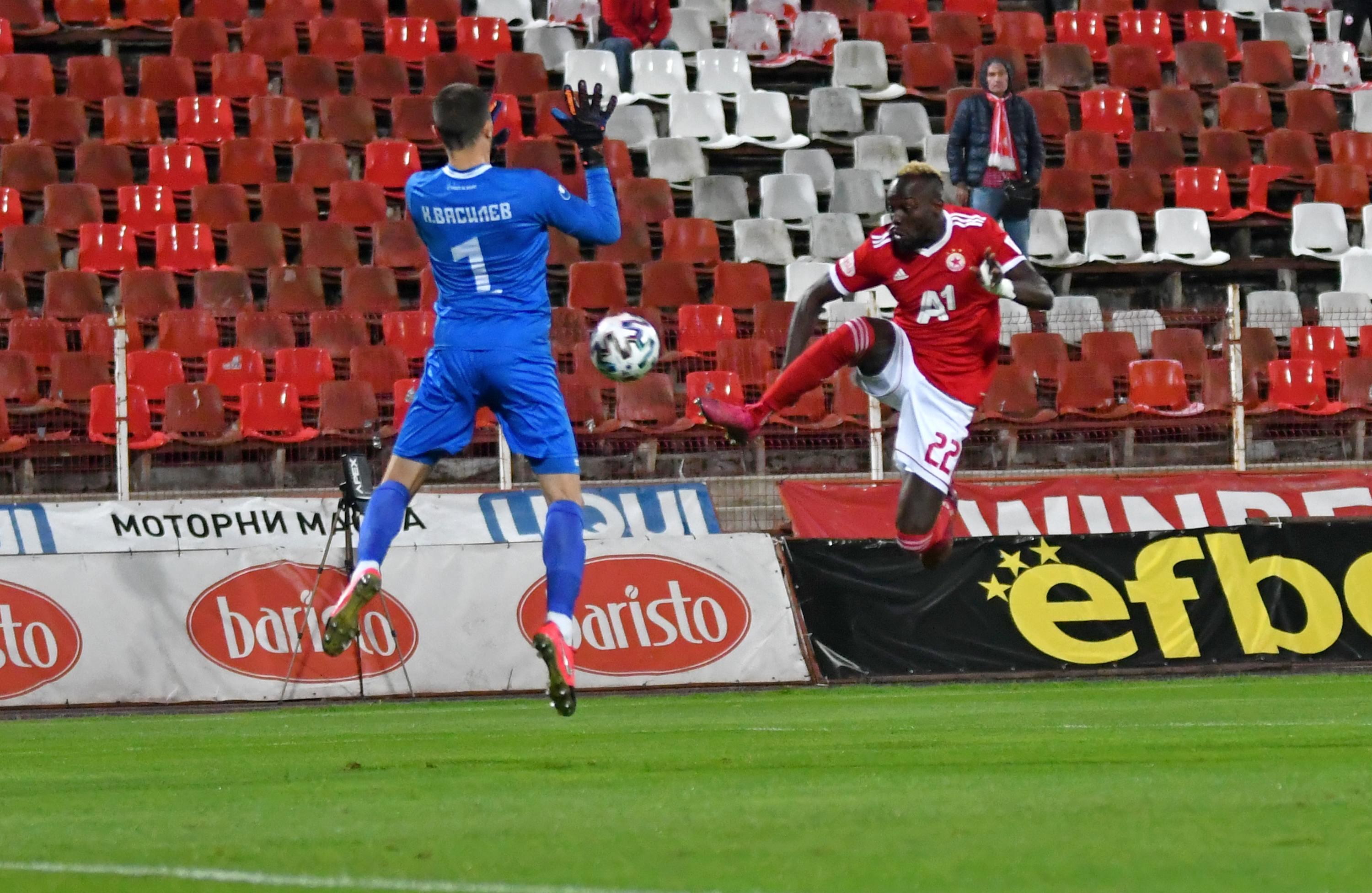 Прекрасен мач и 1:1 на „Българска армия“