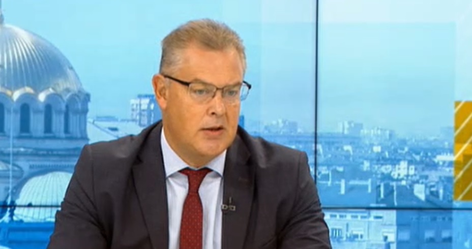 Александър Андреев, ЦИК: Ще са нужни около 10 000 машини, за да се осигури нормално гласуване