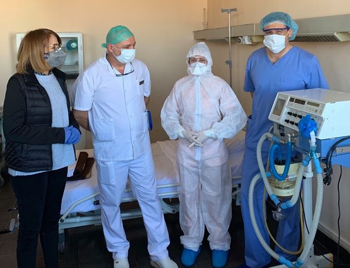 Фандъкова: Разкриваме отделение за пациенти с COVID-19 в Първа градска болница