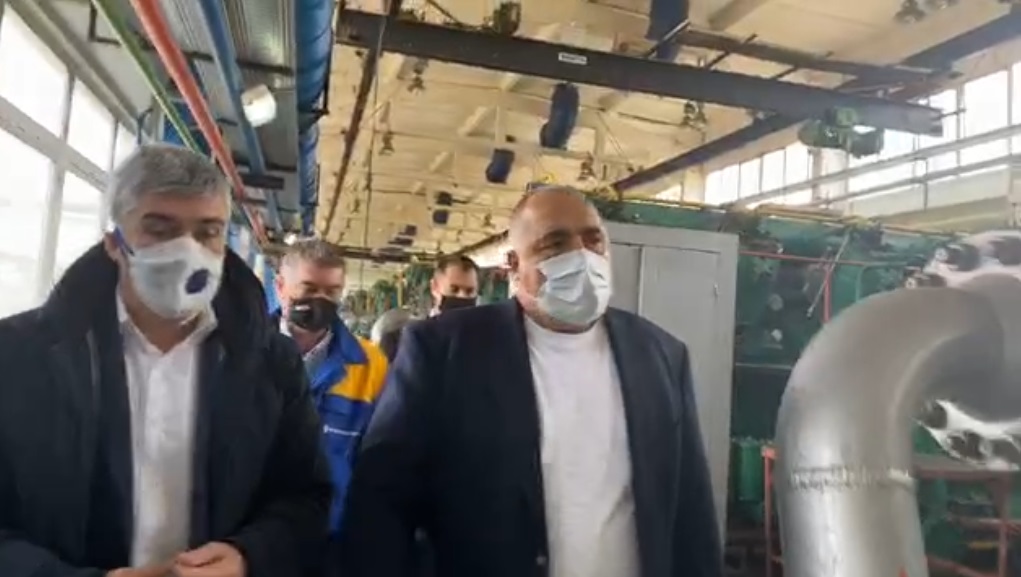 Бойко Борисов инспектира газовото хранилище "Чирен" (ВИДЕО)