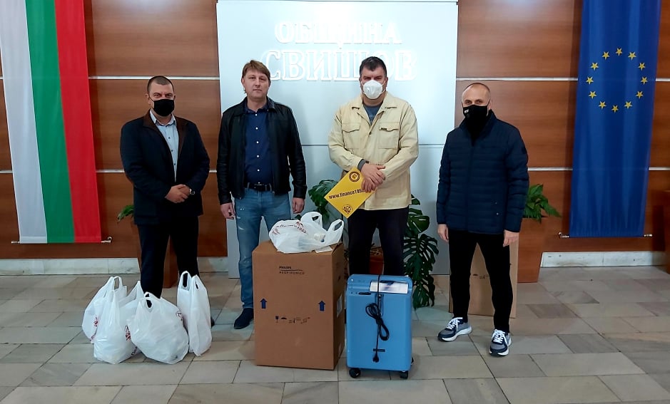 Академична дарителска кампания осигури кислородна апаратура за над 5000 лева за COVID-отделението в Свищов 