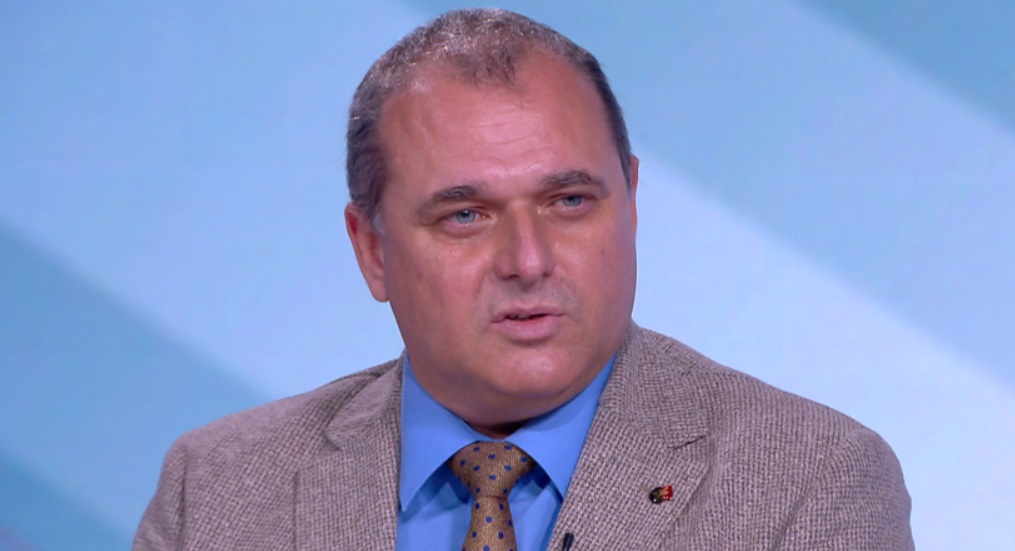 Искрен Веселинов, ВМРО: Обсъжда се възможността за данъчни облекчения за родител без надбавки