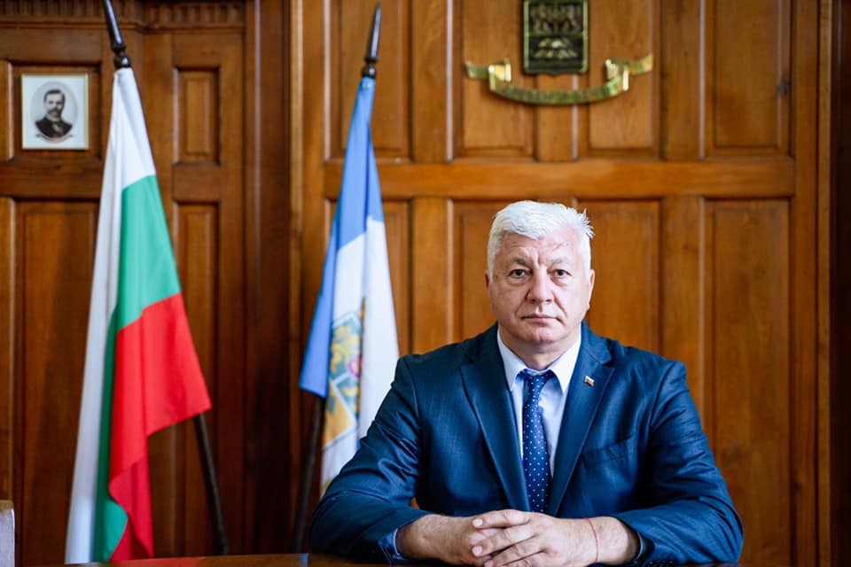 Кметът на Пловдив Здравко Димитров е с COVID-19