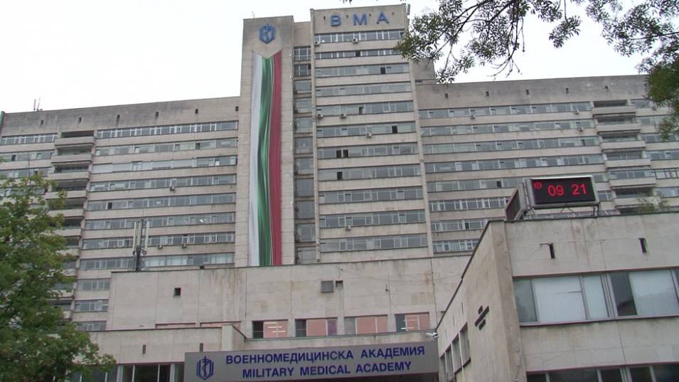 ВМА е уведомила всички, включително и Радев, за положителния тест за COVID-19 на ген. Димитър Петров още в неделя