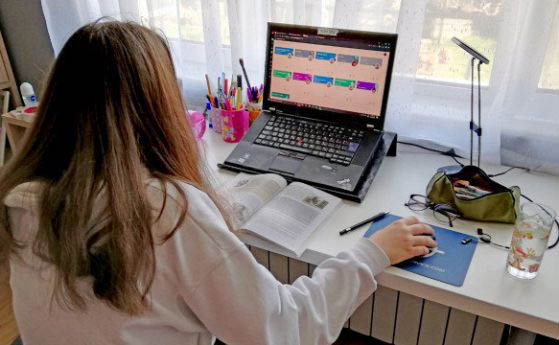 10 часа допълнителни уроци минимум на месец  за отсъстващи ученици