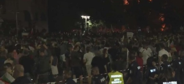 Без напрежение в първите часове на протеста в Деня на независимостта