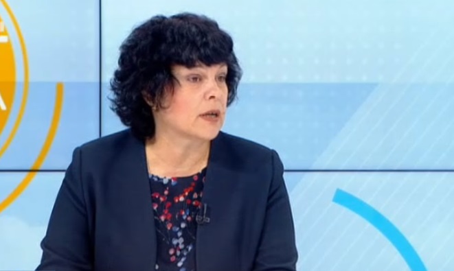 Зам.-министър Таня Михайлова: Неносенето на маски в клас ще се наказва само в краен случай
