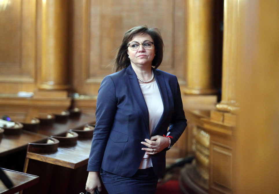БСП няма да влезе в пленарна зала днес