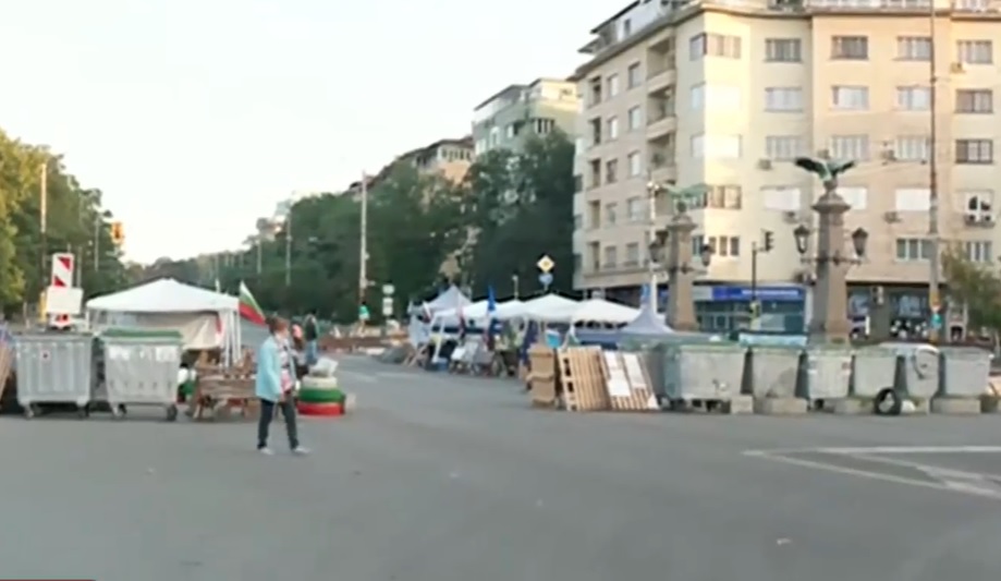 Спокойно премина 48-ият ден на протести в София