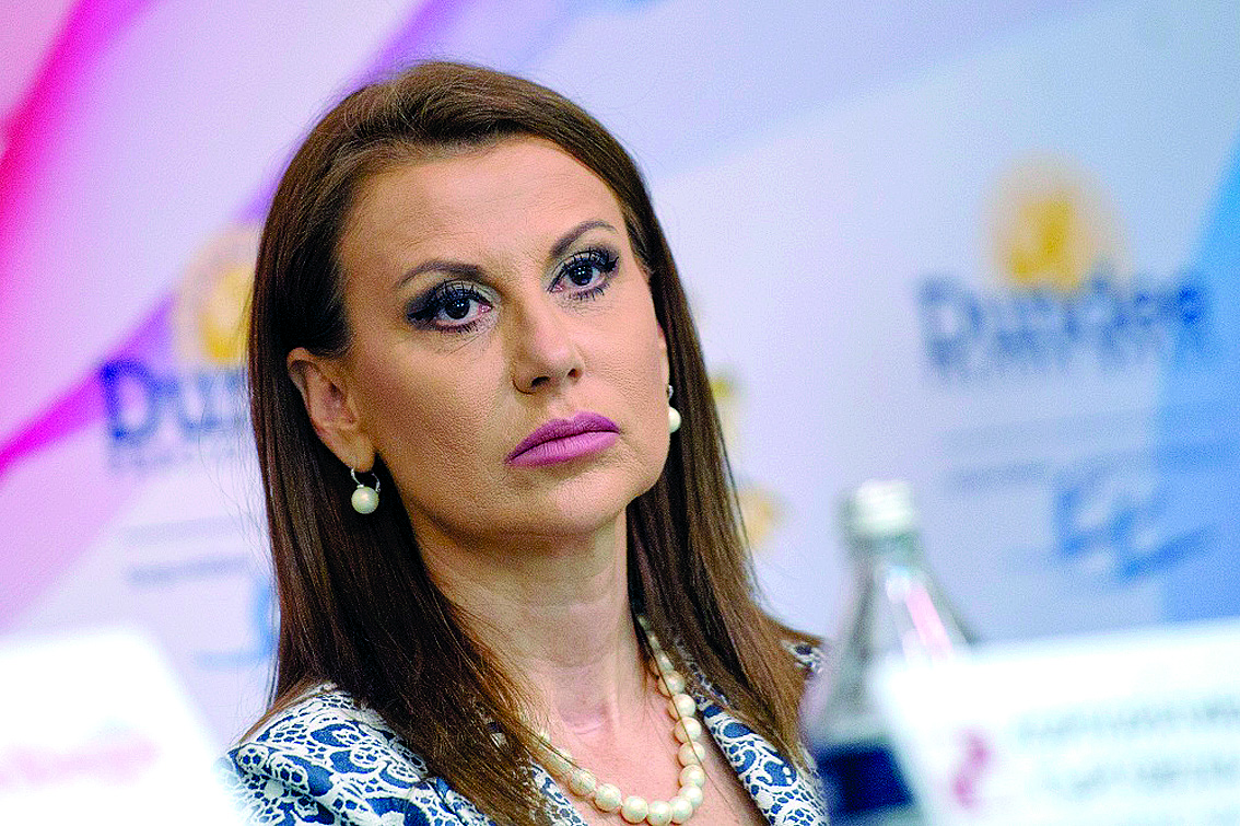 Раева към Робева: Първо ще трябва да се сблъскаш с мен!