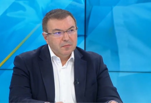 Костадин Ангелов за транспортираните в "Пирогов" жени: Рано е да правим прогнози, правим всичко възможно