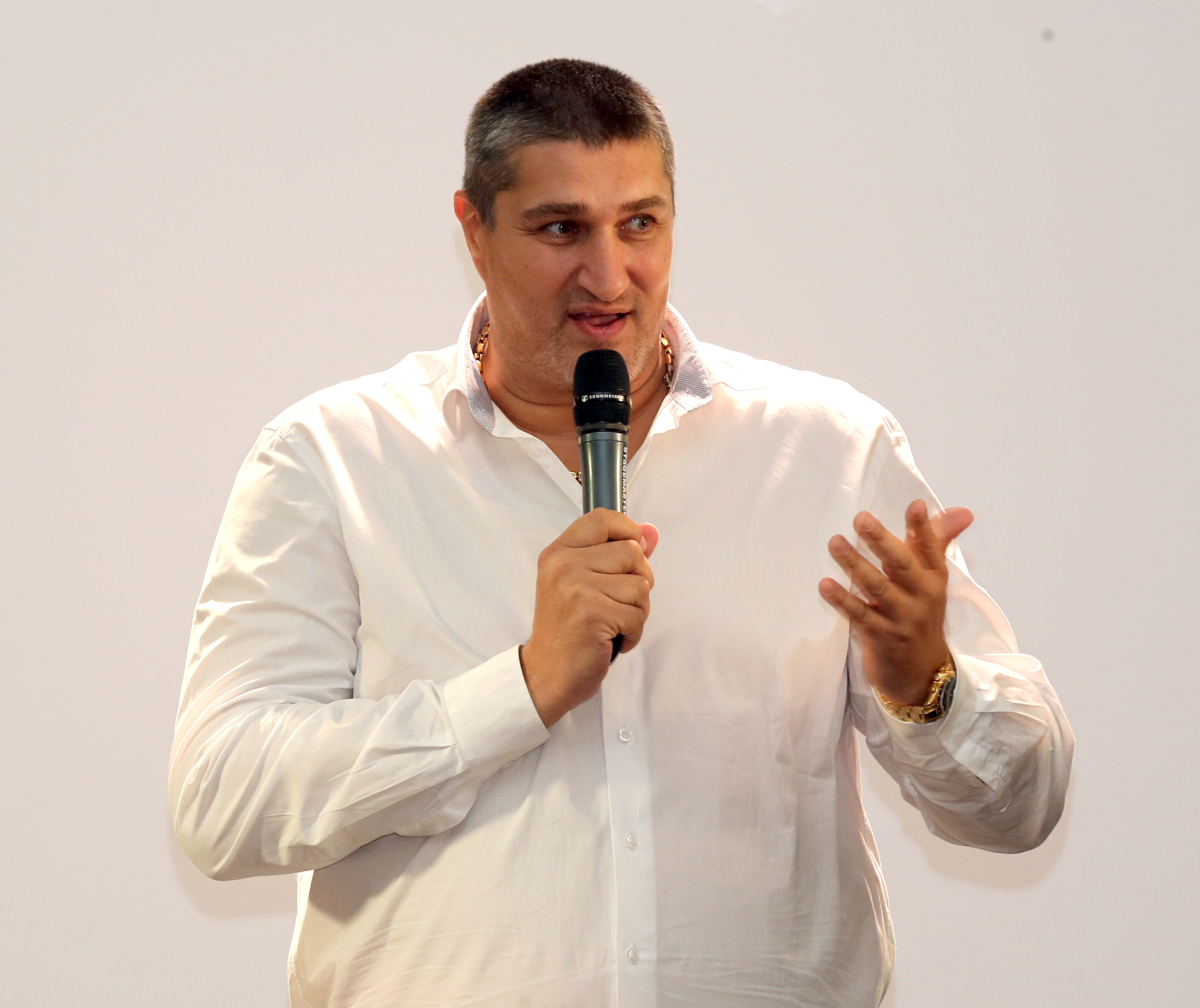 Любо Ганев, президент на БФ Волейбол:  Ще съм доволен, когато волейболът стане един страхотен продукт
