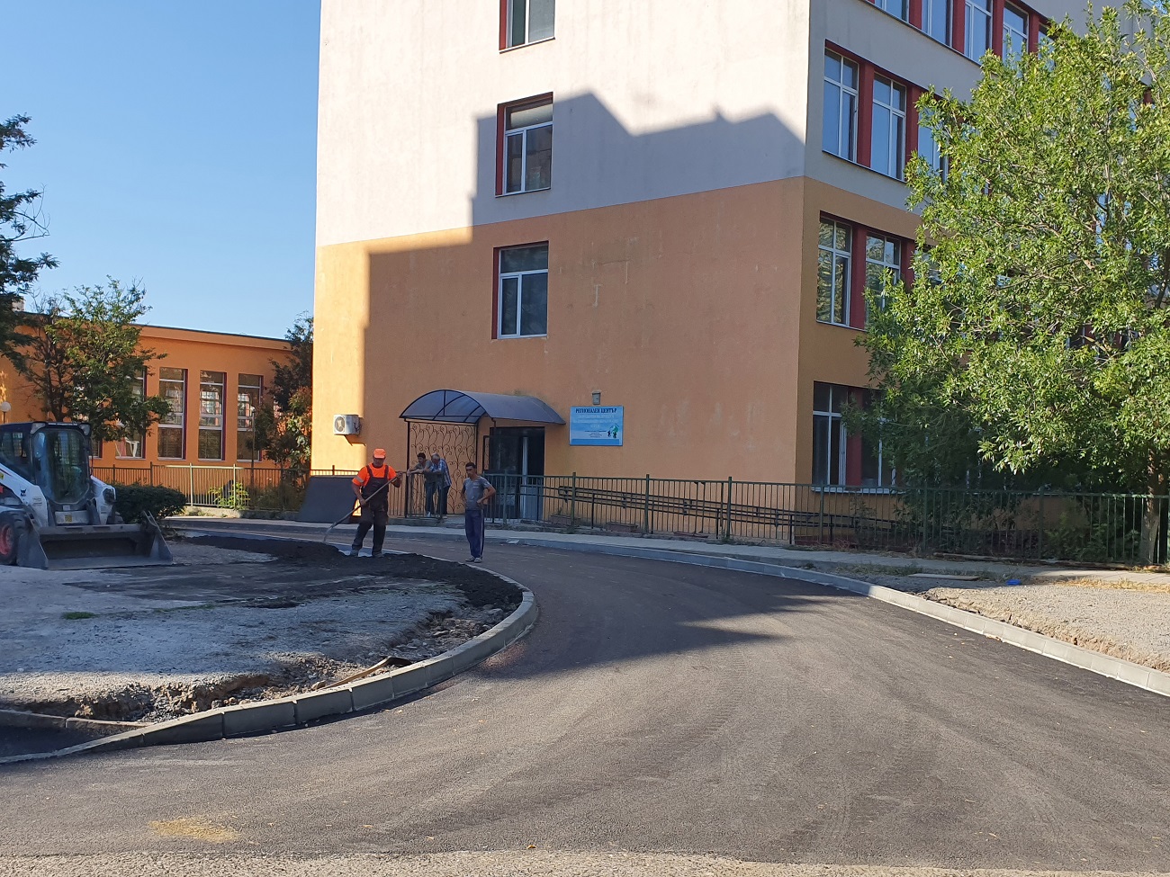 Училищните директори вземат всички мерки за безопасност