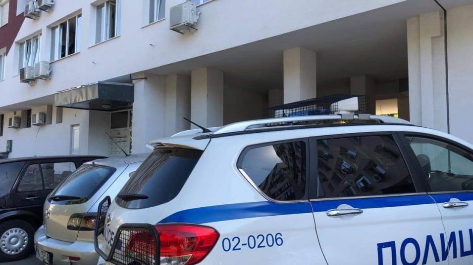 Автомонтьор сам се задушил от секс играчка