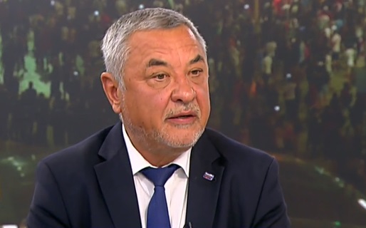 Валери Симеонов: Вчерашният протест беше фиаското на амбициите на президента да овладее изпълнителната власт