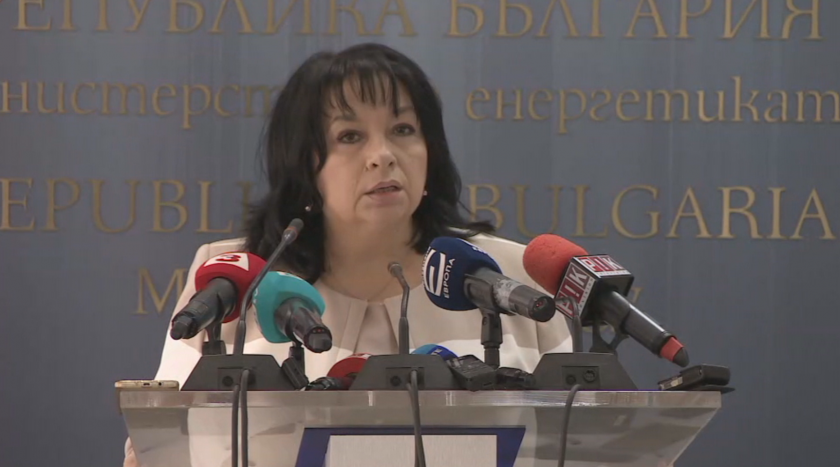Петкова: Фалшива новина е това, че ще извеждаме от експлоатация блокове 5 и 6 на АЕЦ "Козлодуй"