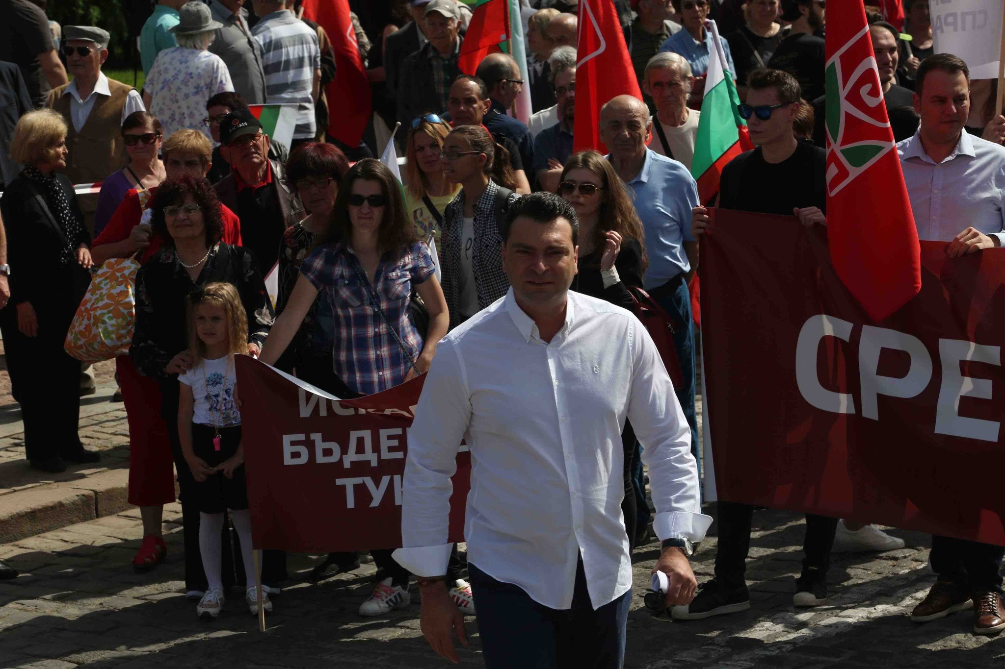 Паргов: Призовавам на 25 юли всички, които милеят за утрешния ден на България, да се включат в протестния митинг на левицата