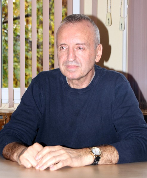 Д-р Светлозар Стойков напусна Общинския съвет във Велико Търново
