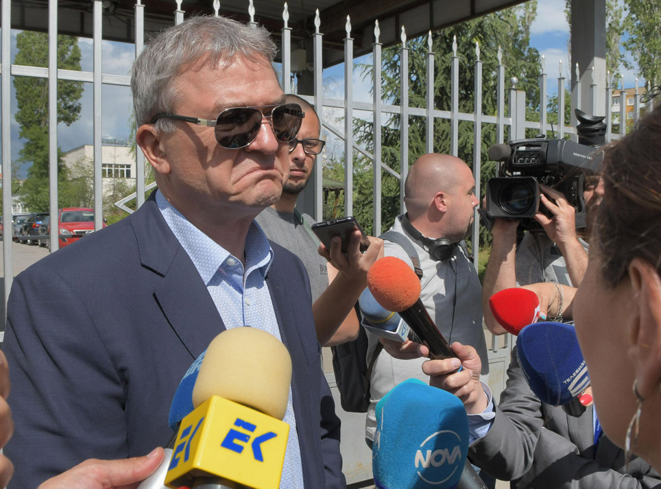 По дело за търговия с влияние: Питат Бобоков за връзката му с Пламен Узунов (обзор)