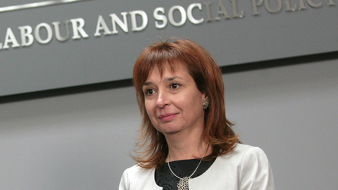 Зорница Русинова: Благодарение на мярката 60/40 сме задържали ръста на безраборица около 5%