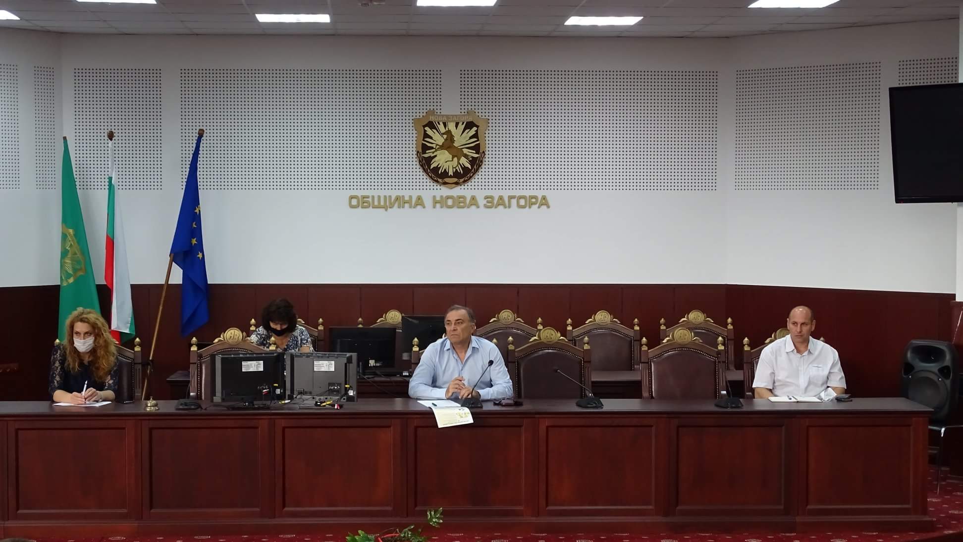 Затварят болницата в Нова Загора за дезинфекция