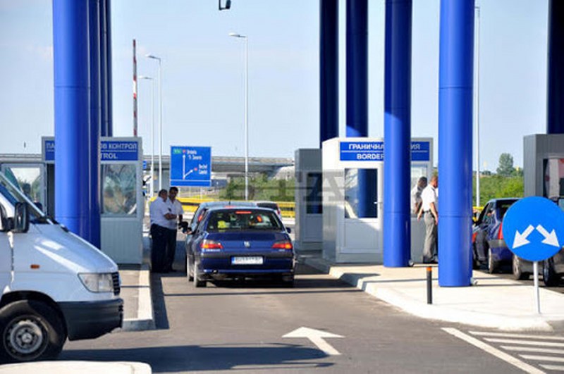 Съдят мъж, хванат с прекурсор за 65 бона на Дунав мост-2