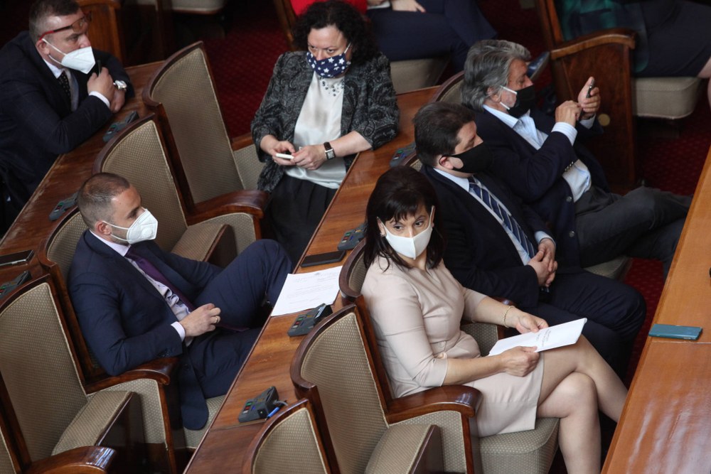 Парламентът прие на първо четене промените в Закона за здравето