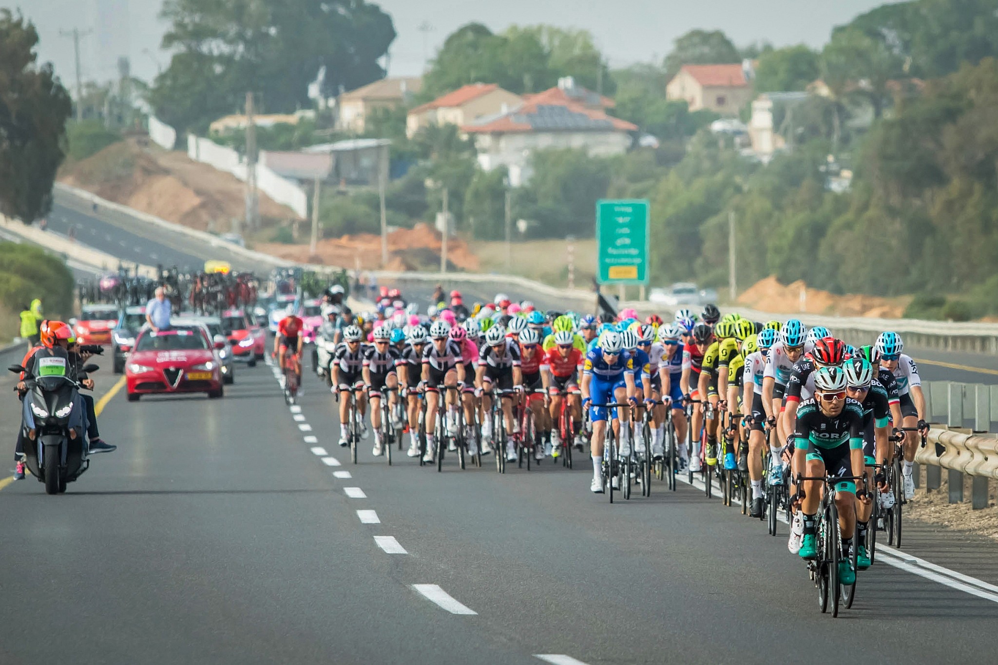 Джирото и Вуелтата по едно и също време