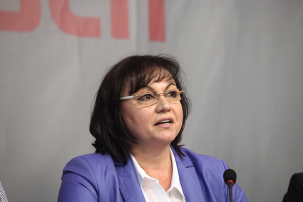 Нинова прати партийци на борсата