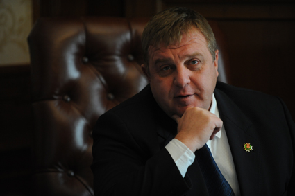 Красимир Каракачанов, вицепремиер и министър на отбраната, пред „Труд“: Купуваме два миночистача на символична цена от 2 млн. евро
