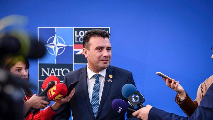 Заев: Македония постигна целта, която преследва 27 години и става 30-ият член на НАТО