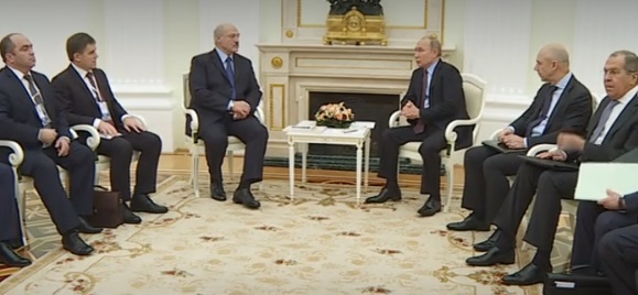 Путин и Лукашенко започнаха в Москва поредния кръг от преговори по спорни въпроси между Русия и Беларус