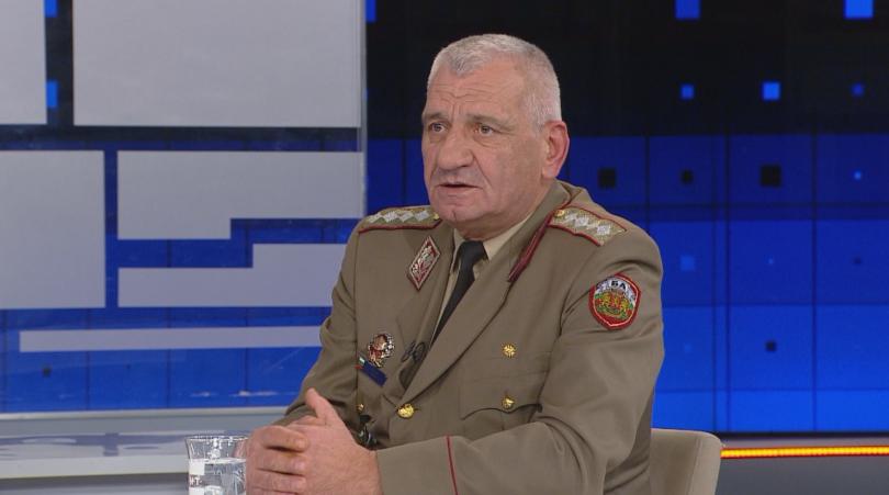 Началникът на отбраната ген. Андрей Боцев: 20% от личния състав на армията не е попълнен