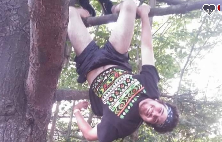 Полицаи в САЩ застреляха племенника на Гала