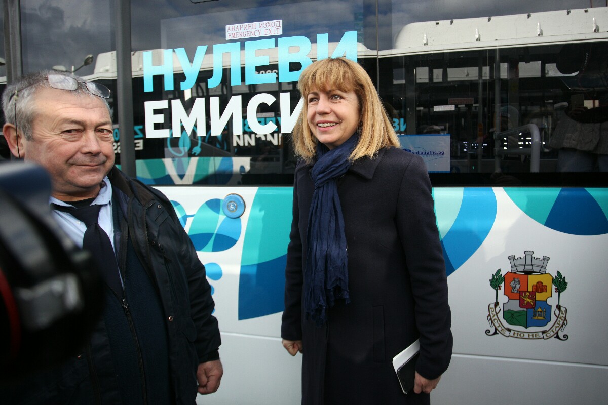 320 км с едно зареждане ще изминават новите електробуси на София (СНИМКИ)