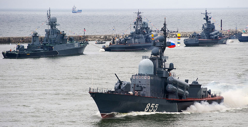 Украински кораби навлязоха в руски води в Азовско море