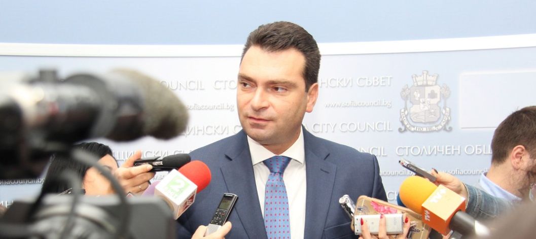 Калоян Паргов: Ще обжалваме в съда решението на СОС срещу референдума, ако се наложи, и подписка ще направим да го свикаме