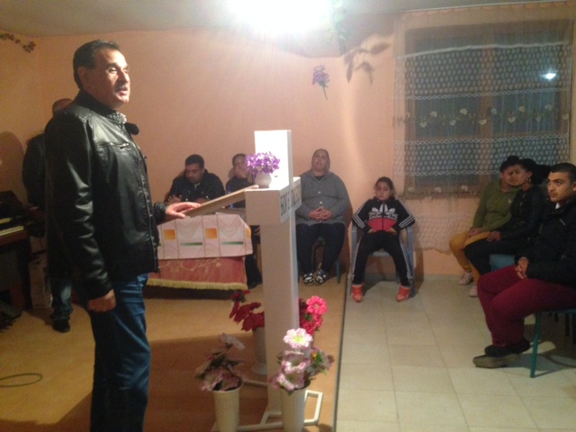 Управителят на "В и К" се срещна с длъжници в сливенско село с общ борч за 100 000 лева